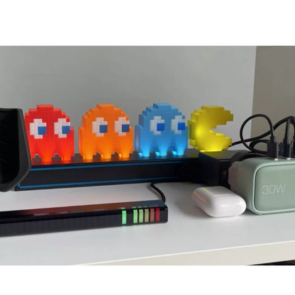 Lámpara nocturna portable de íconos de Pac Man, tiene control de voz y 3 modos de uso incluidos.